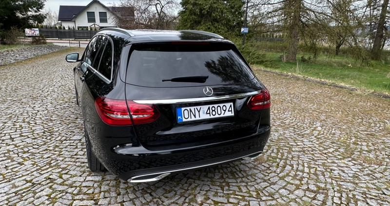 Mercedes-Benz Klasa C cena 123000 przebieg: 114000, rok produkcji 2019 z Krośniewice małe 137